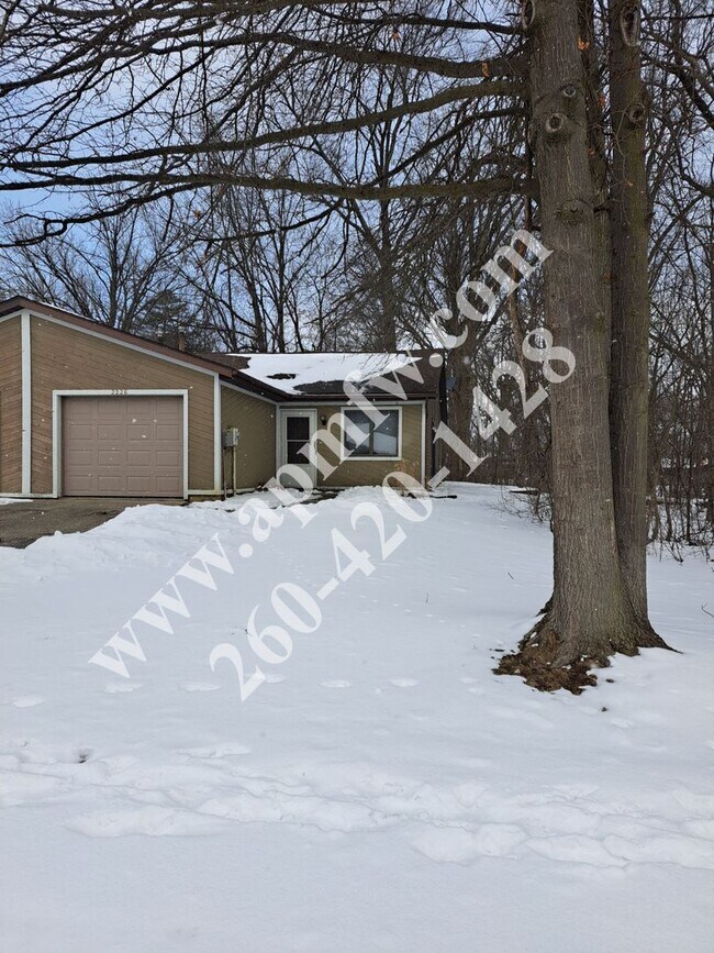 Building Photo - 2 BR Apartment Near Franke Park