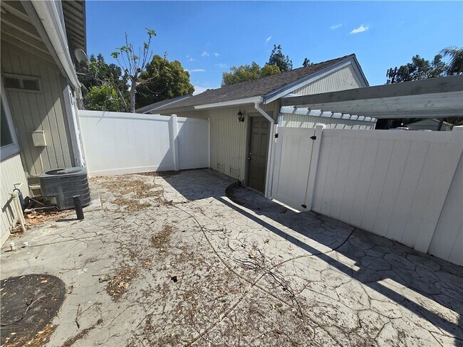 Building Photo - 1965 E Coulston St