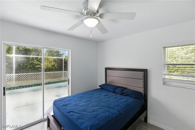 Building Photo - 830 Columbia St