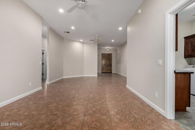 Building Photo - 14648 N Del Cambre Ave