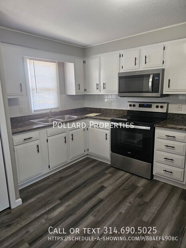 Building Photo - 408 Troy