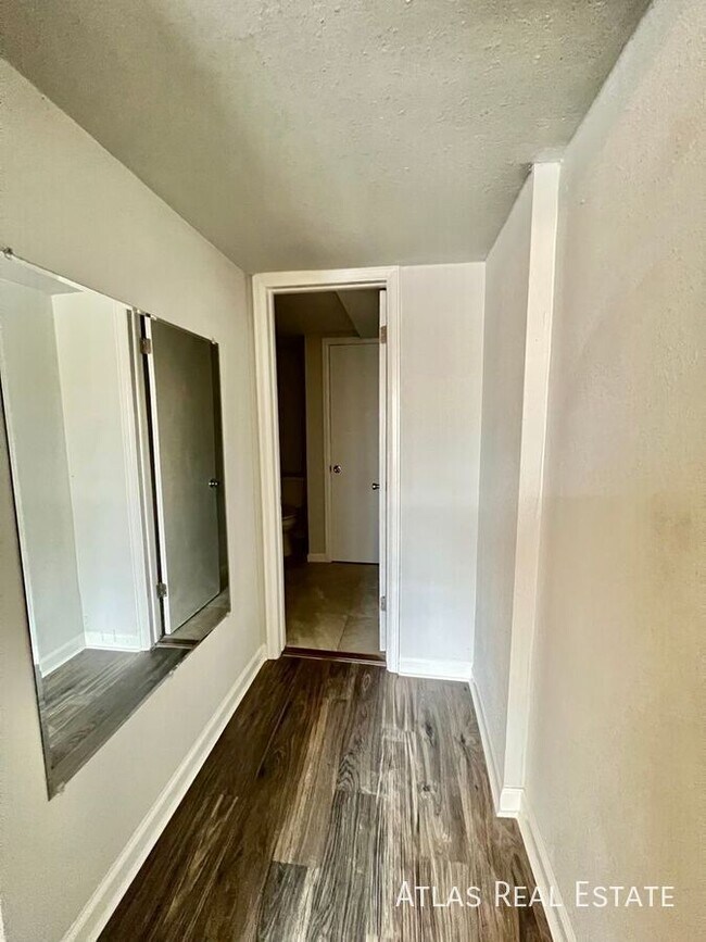 Building Photo - 1016 Magnolia St