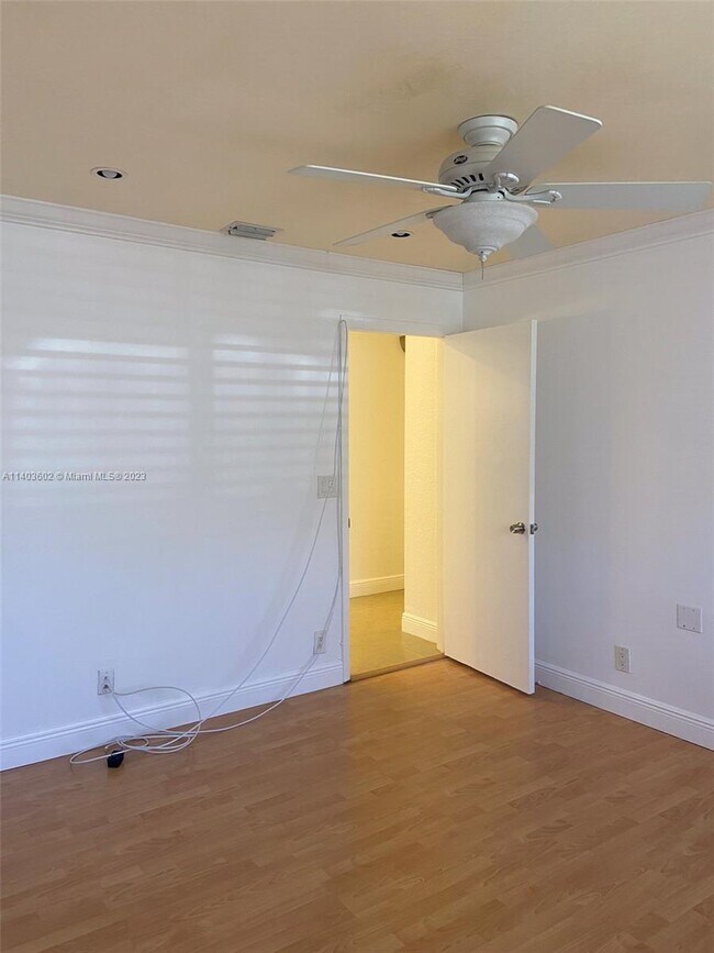 Building Photo - 21160 Mainsail Cir