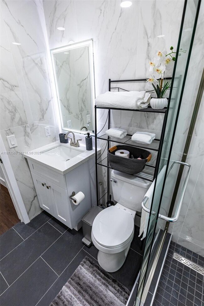 Building Photo - 1373 NE 110th Terrace