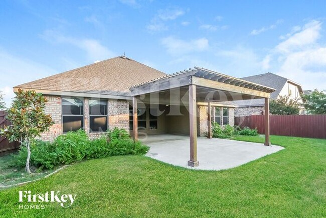 Building Photo - 205 Ghost Rider Rd