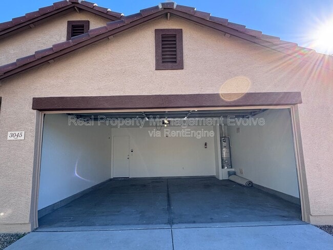 Building Photo - 3045 W Silver Sage Ln