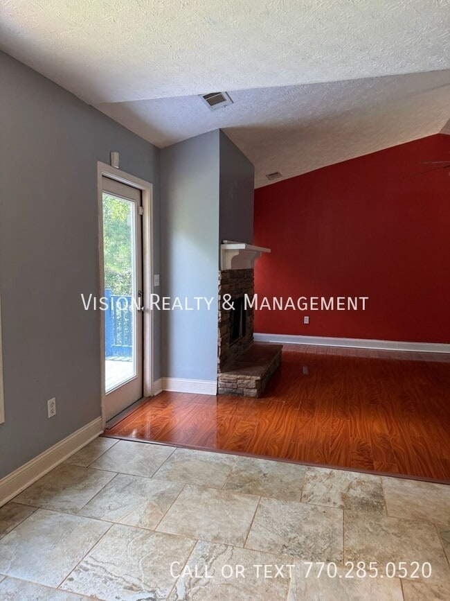 Building Photo - 210 Edgemont Dr