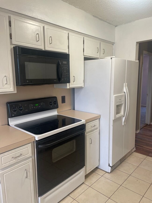 Building Photo - 3 bed 2 bath, Wylie ISD