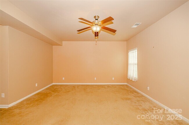 Building Photo - 7402 Dover Mill Dr SW