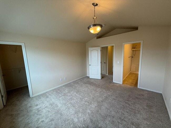 Building Photo - 4437 Creel Ave
