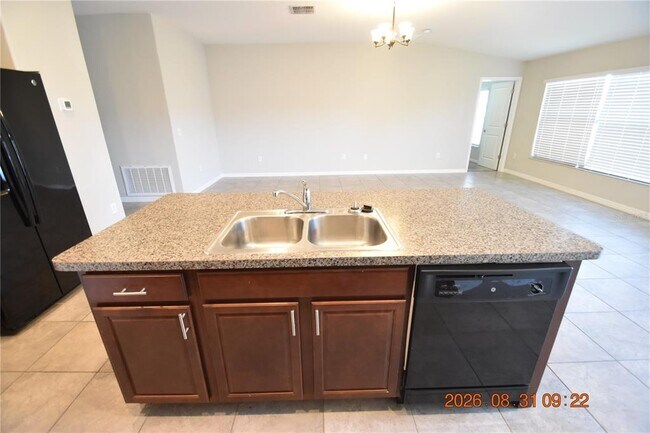 Building Photo - 10106 RoseMary Leaf Ln