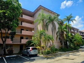 Building Photo - 4025 N Nob Hill Rd