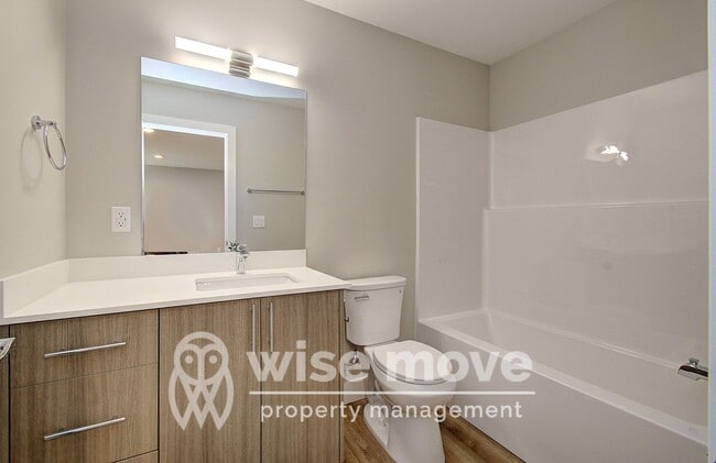 Building Photo - Garrison Square 3 bedroom- Brand New!