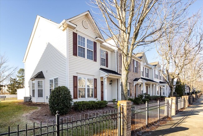 Building Photo - 5028 Prosperity Ridge Rd