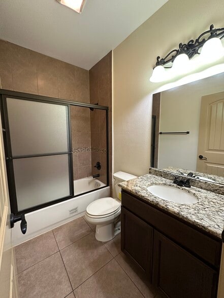 Building Photo - 8216 Casa Verde Rd