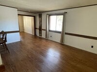 Building Photo - One Bedroom Condo