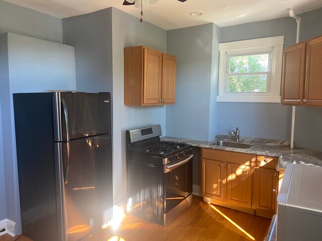 Building Photo - 3311 Abell Ave
