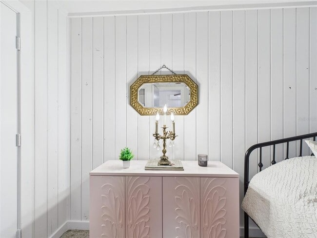 Building Photo - 222 7th St NW