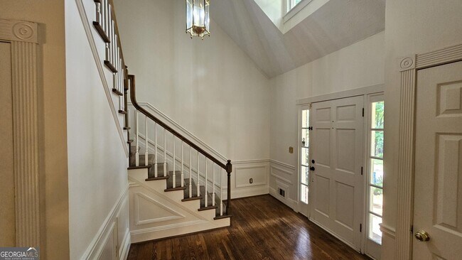 Building Photo - 2858 Livsey Dr