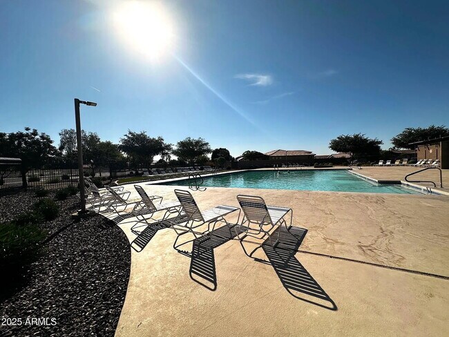 Building Photo - 15020 W Watson Ln