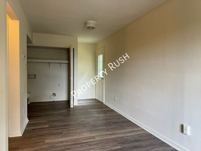Building Photo - 4942 Charwood Trail NW
