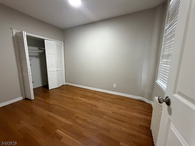 Building Photo - 139 40th St