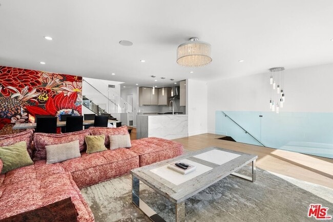 Building Photo - 411 Grand Blvd