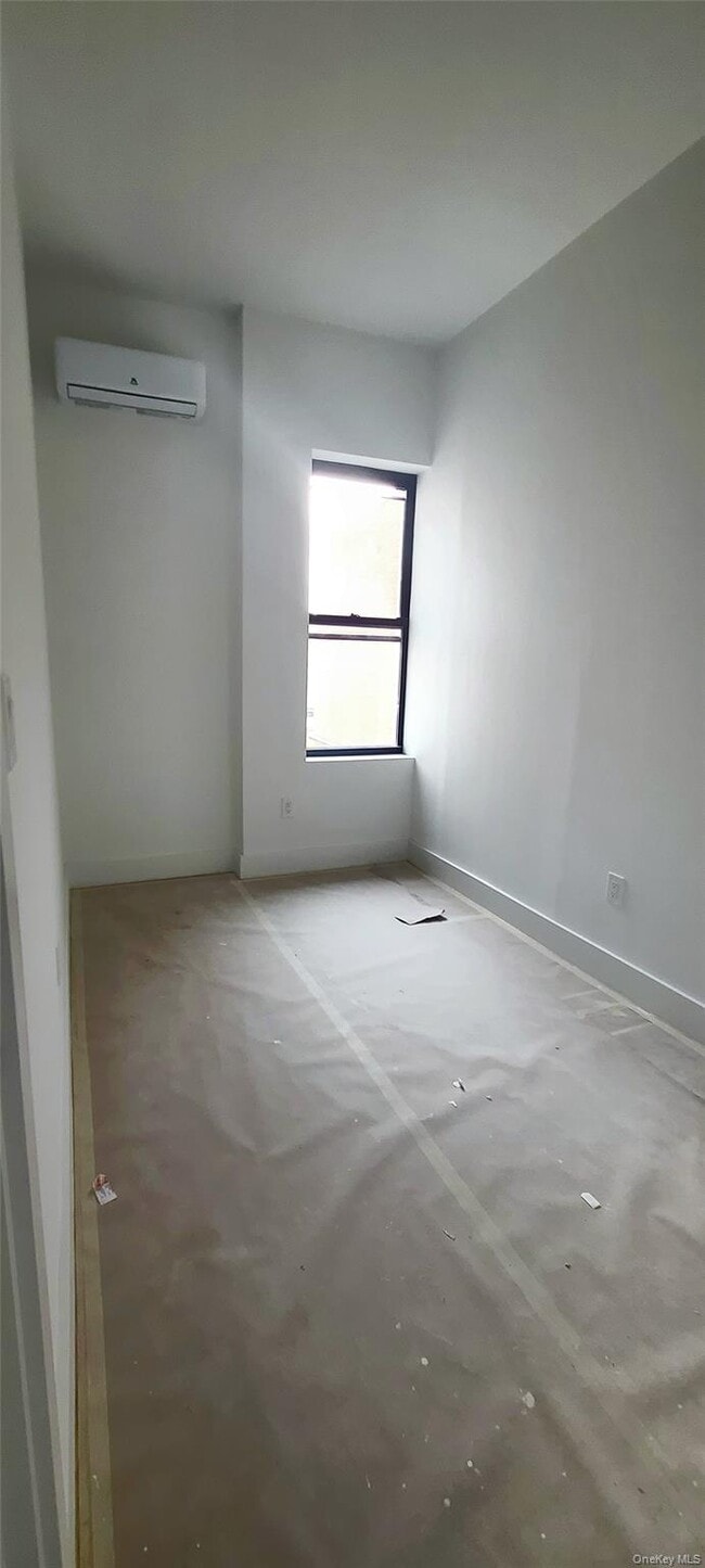 Building Photo - 81 Hill St