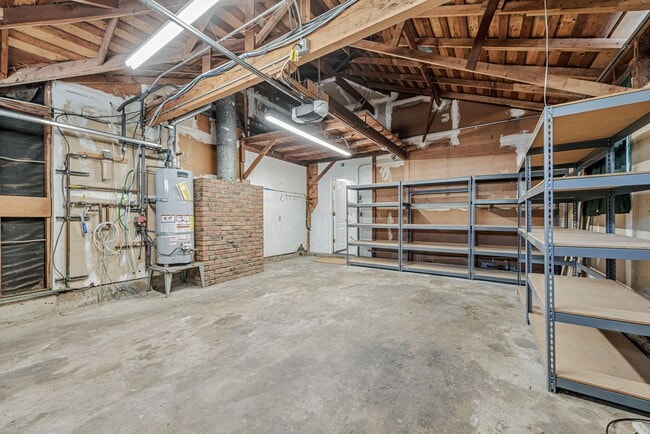Building Photo - 14352 New Jersey Ave