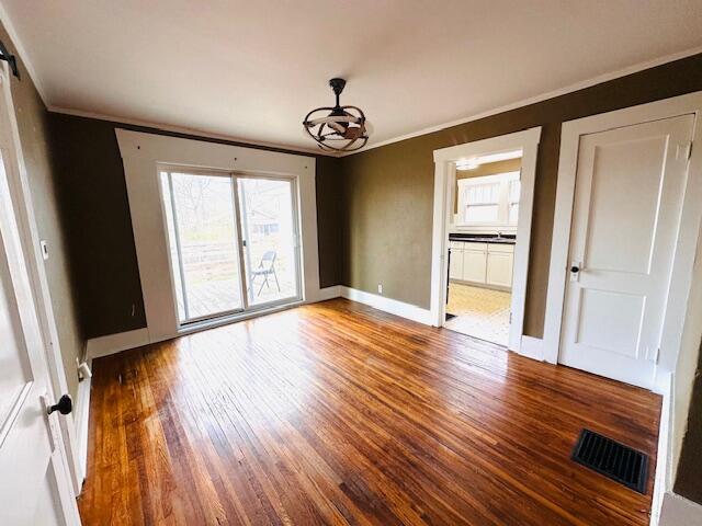 Building Photo - 1109 Sunset Ln