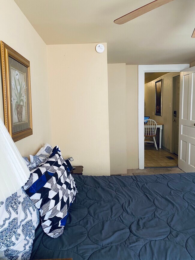 Building Photo - 1701 Brownsville Rd