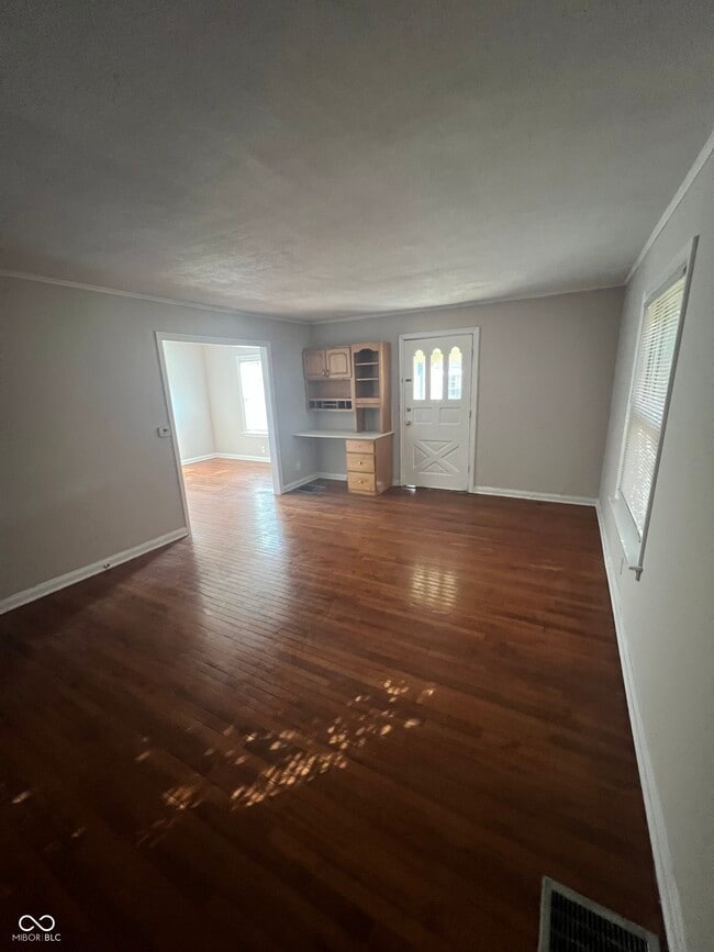 Building Photo - 6967 N College Ave