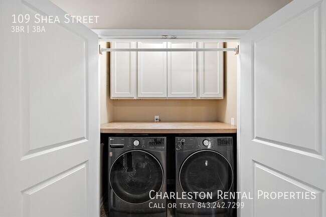 Building Photo - 109 Shea St