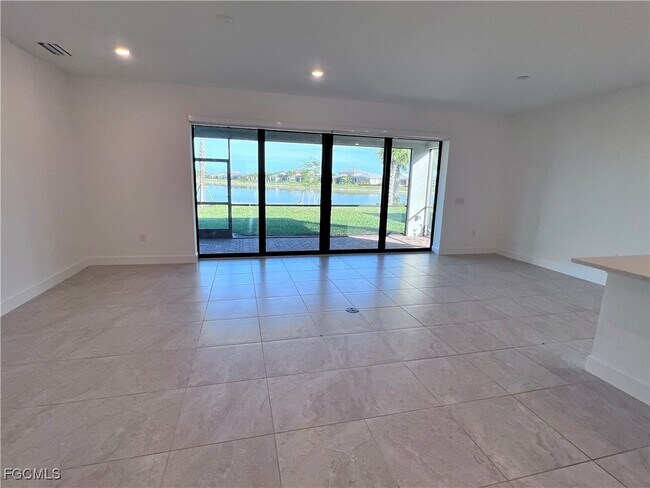 Building Photo - 3700 Passion Vine Dr