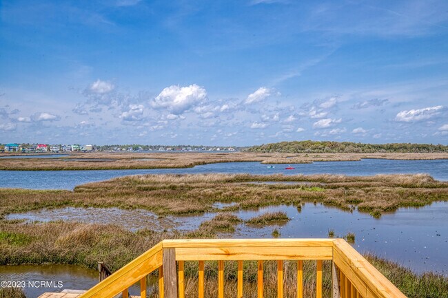 Building Photo - 1883 New River Inlet Rd