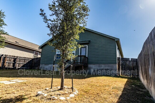 Building Photo - 10214 Robbins Grove