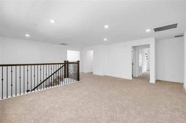 Building Photo - 1921 Bristol St