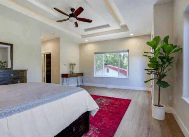 Building Photo - Furnished Westchester Lagoon Home