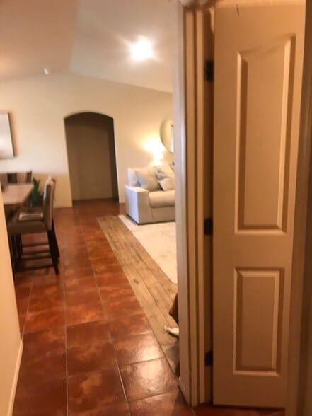 Building Photo - 11708 E Omega Ln