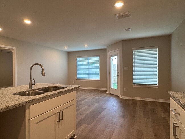 Building Photo - 14574 CR 2191