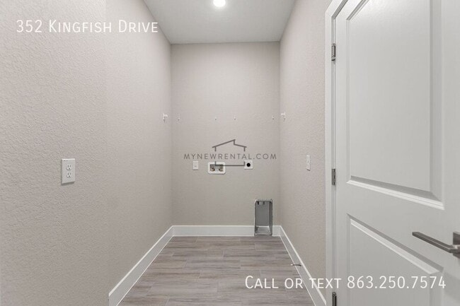 Building Photo - 352 Kingfish Dr