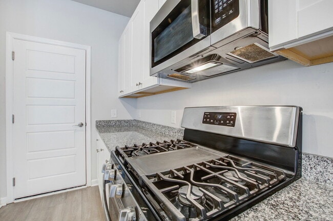 Building Photo - 4105 Quincy Adams Ln