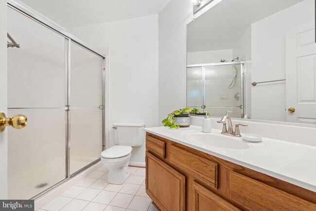 Building Photo - 46628 Drysdale Terrace