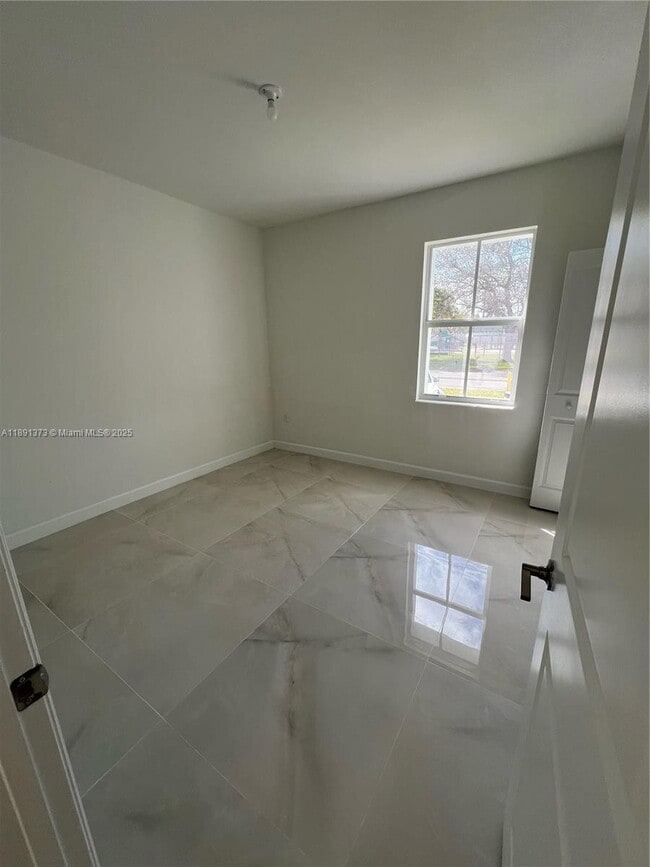 Building Photo - 16983 SW 292nd St