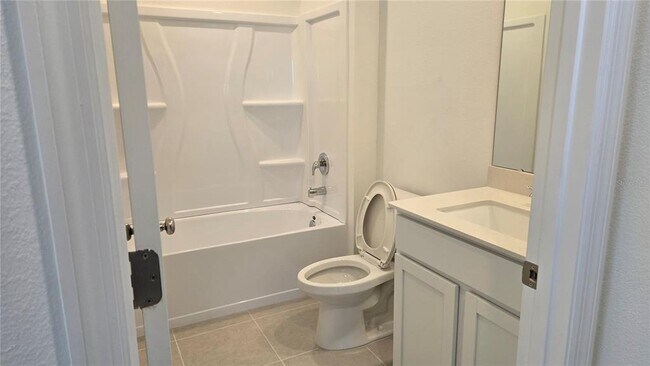 Building Photo - 2159 Chris Dr