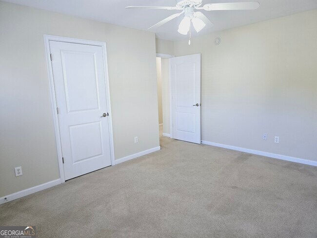 Building Photo - 249 Durham Park Way