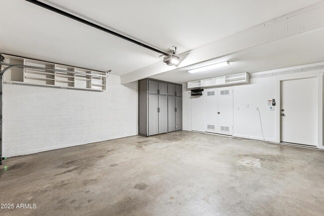 Building Photo - 6953 E Lafayette Blvd