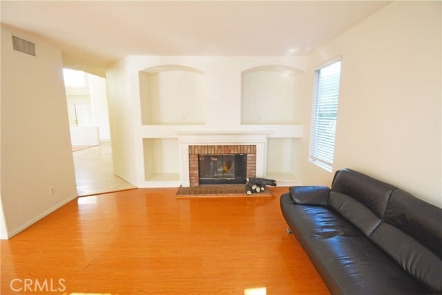 Building Photo - 1528 Rancho Hills Dr