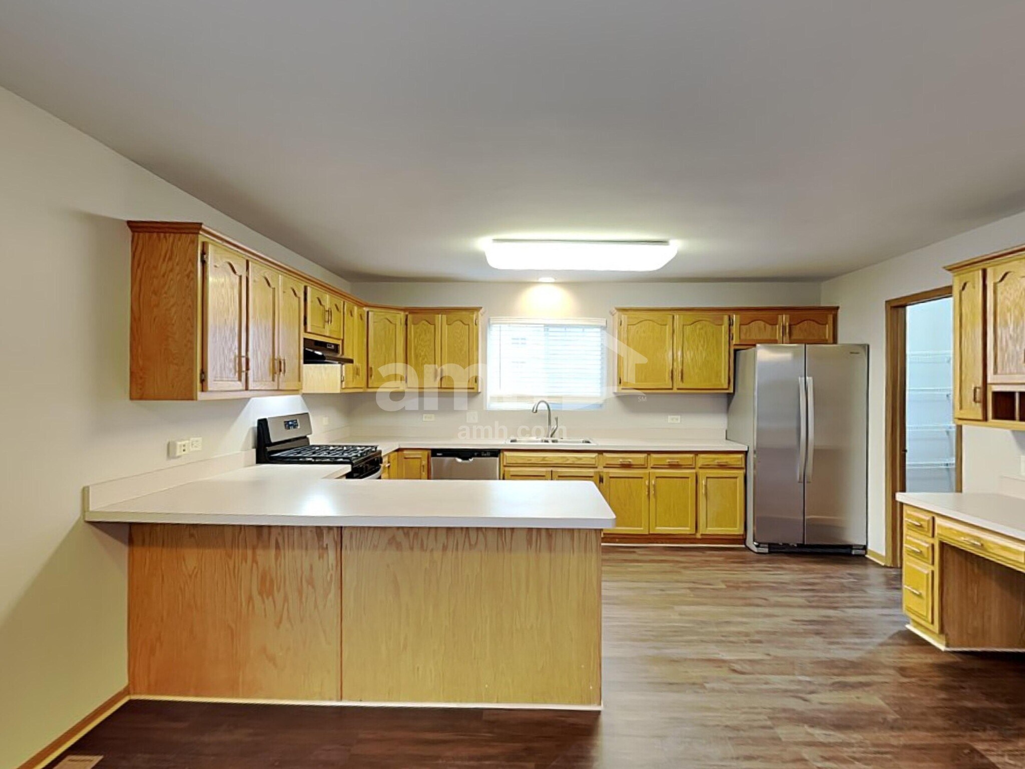 Building Photo - 25773 S Hoover Ct