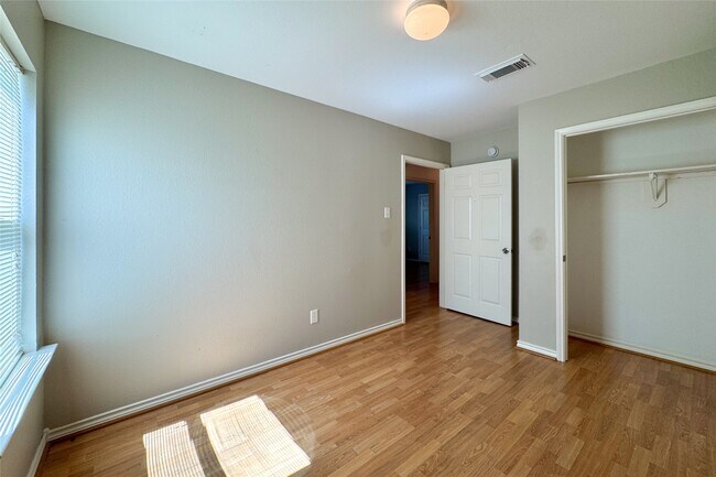 Building Photo - 3455 Angel Ln